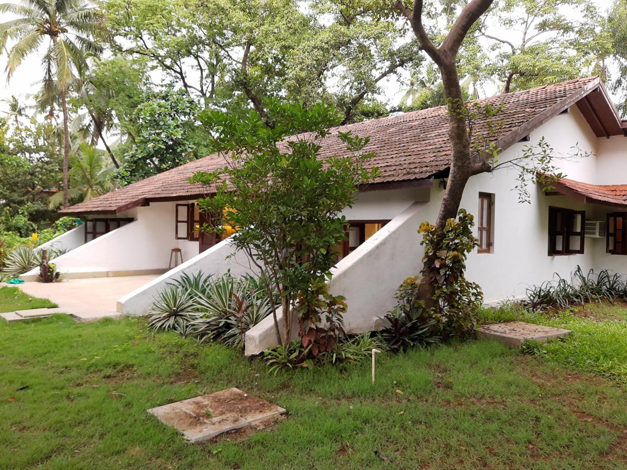 Banyan House - Luxurious 4 Bedroom Villa On One Acre, Near The Beach Нагаон Экстерьер фото